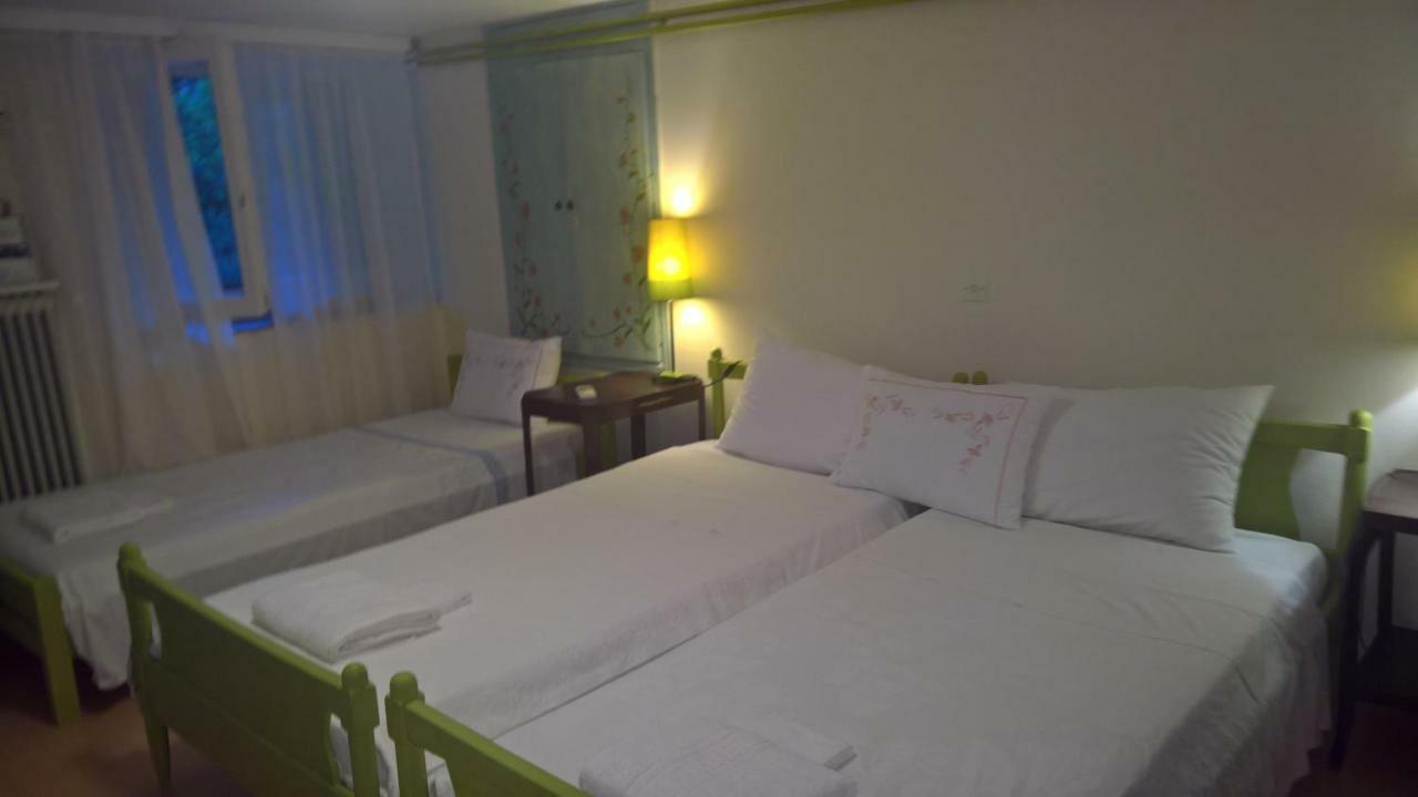 Spitaki Spata Airport Studio Экстерьер фото